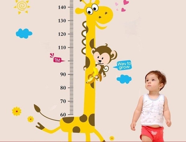 Vẫn tiếp tục cho bé uống sữa để đảm bảo cung cấp đủ lượng canxi cơ thể cần. Vẫn tiếp tục cho bé uống sữa để đảm bảo cung cấp đủ lượng canxi cơ thể cần.