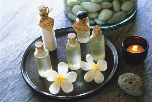 Dầu hoa trà Nhật Bản