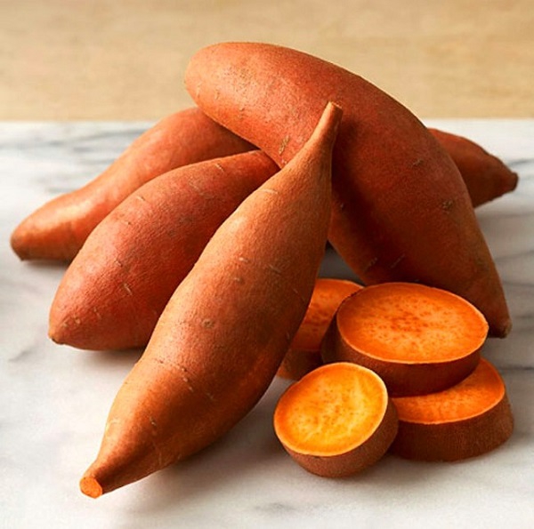 Khoai lang – nguồn cung cấp vitamin A giúp làm đẹp da tốt nhất cho cơ thể.