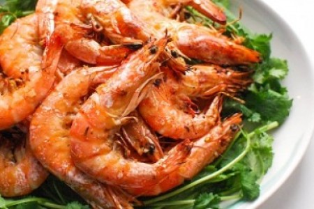 Món tôm rim sa tế cay, giàu canxi hỗ trợ tăng chiều cao