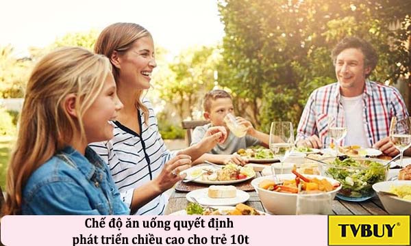 bữa ăn đầy đủ dưỡng chất hỗ trợ tăng chiều cao cho trẻ 10 tuổi