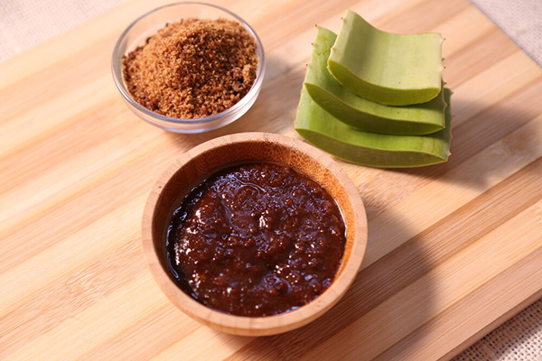 khong-chi-tri-mun-cong-thuc-nay-con-giup-da-min-mang-hon