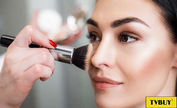 lợi ích của việc trang điểm