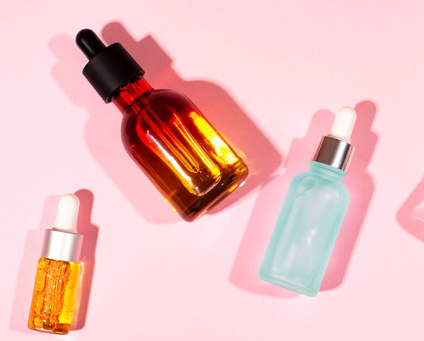 moi-loai-serum-cung-cap-cac-thanh-phan-duong-trang-khac-nhau