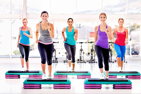 Tập thể dục nhịp điệu vui vẻ, rèn luyện sức khỏe tối ưu