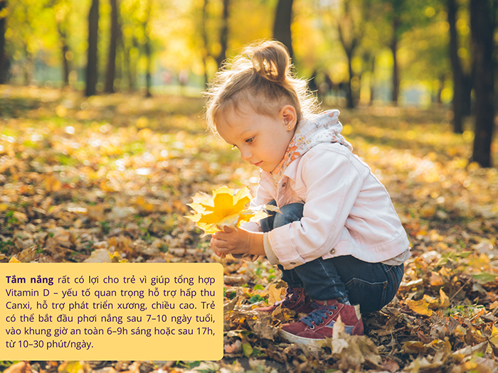 Tắm nắng giúp trẻ tiếp nhận được vitamin D3 cần cho hệ xương