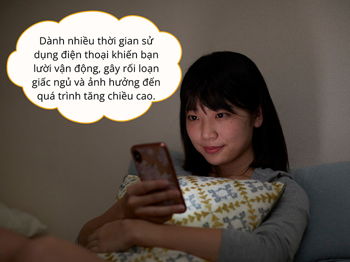 Cần hạn chế sử dụng thiết bị điện tử để cơ thể phát triển khỏe mạnh