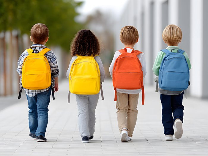 Tư thế thẳng lưng giúp xương khớp chắc khỏe