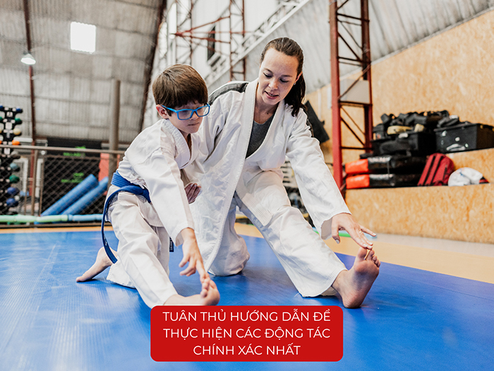 Tuân thủ hướng dẫn để thực hiện các động tác chính xác nhất