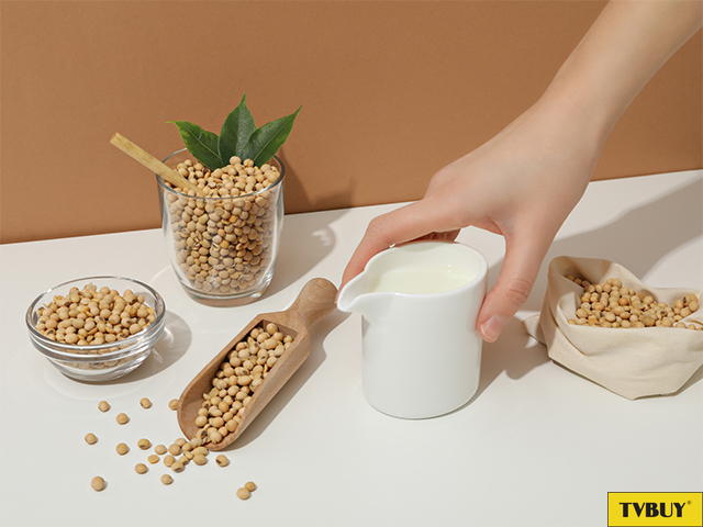 Tự làm sữa đậu nành tại nhà giúp bạn đảm bảo an toàn và chất lượng dinh dưỡng