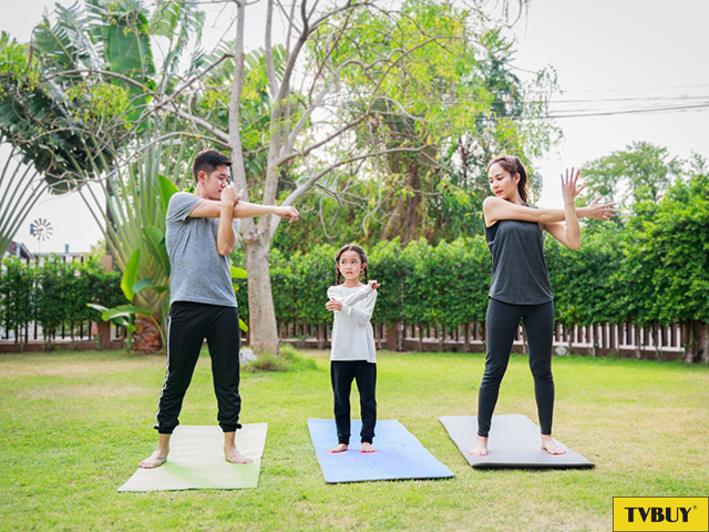 Vận động trong môi trường sống trong lành tạo điều kiện để cải thiện sức khỏe