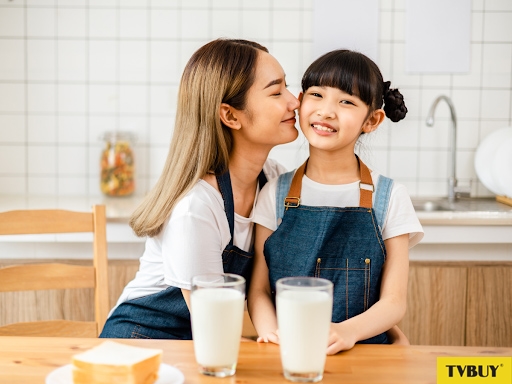 Cân nhắc độ tuổi để bổ sung hàm lượng (ml) sữa cho mỗi ngày từ 1- 2 cốc.