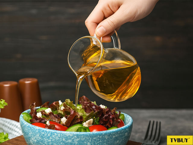 giấm táo làm sallad