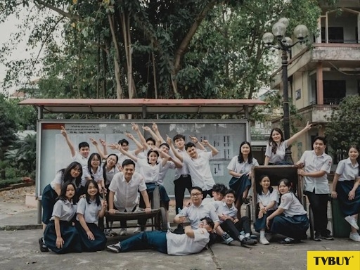 17 tuổi là độ tuổi tiêu chuẩn dành cho học sinh lớp 12.