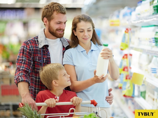 Nên chọn sữa tăng chiều cao có nhiều dưỡng chất có lợi cho sự phát triển của xương.